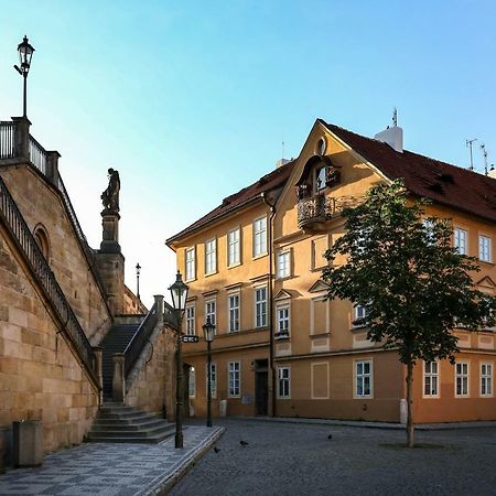 Charles Bridge Apartment プラハ エクステリア 写真