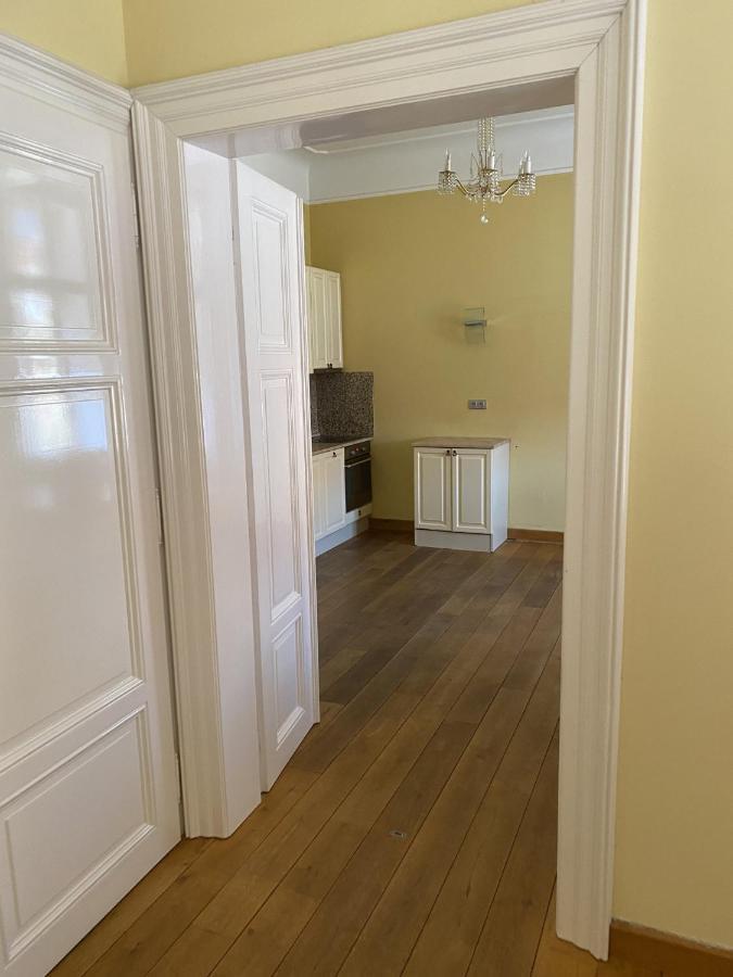 Charles Bridge Apartment プラハ エクステリア 写真
