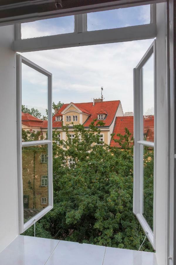 Charles Bridge Apartment プラハ エクステリア 写真