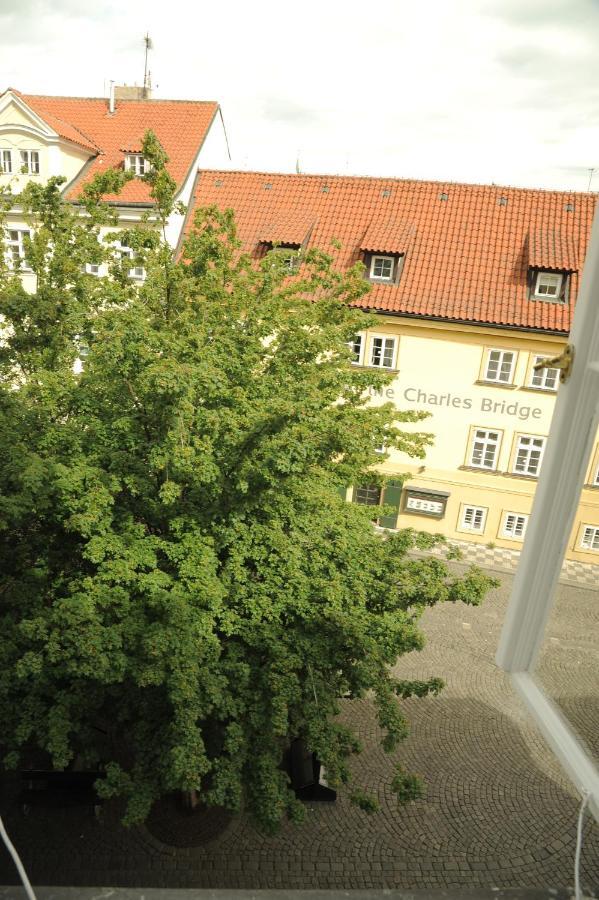 Charles Bridge Apartment プラハ エクステリア 写真